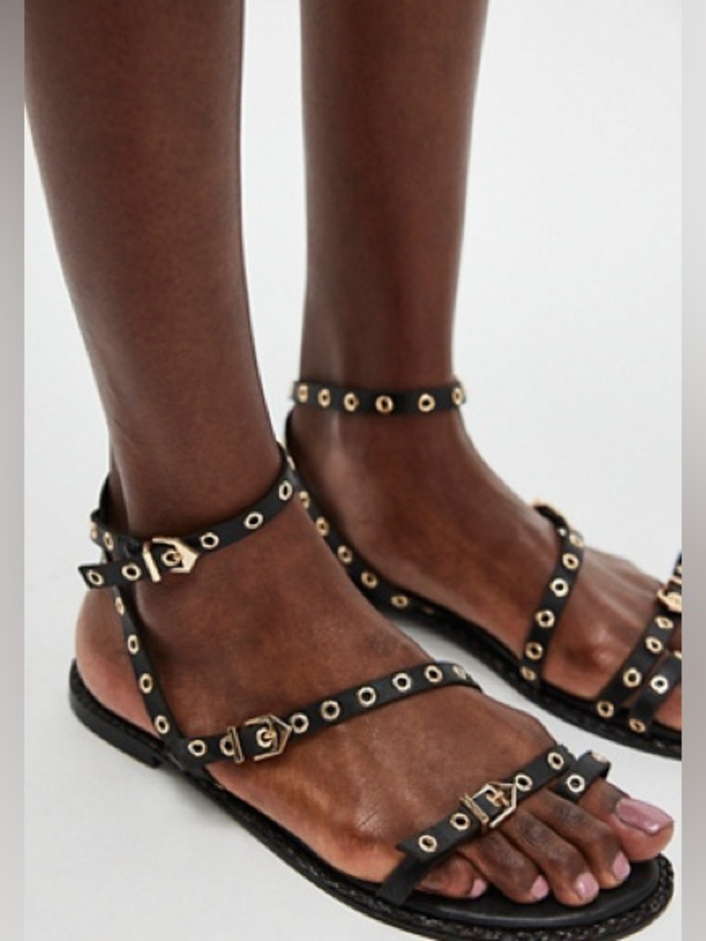 Schutz Annette flats